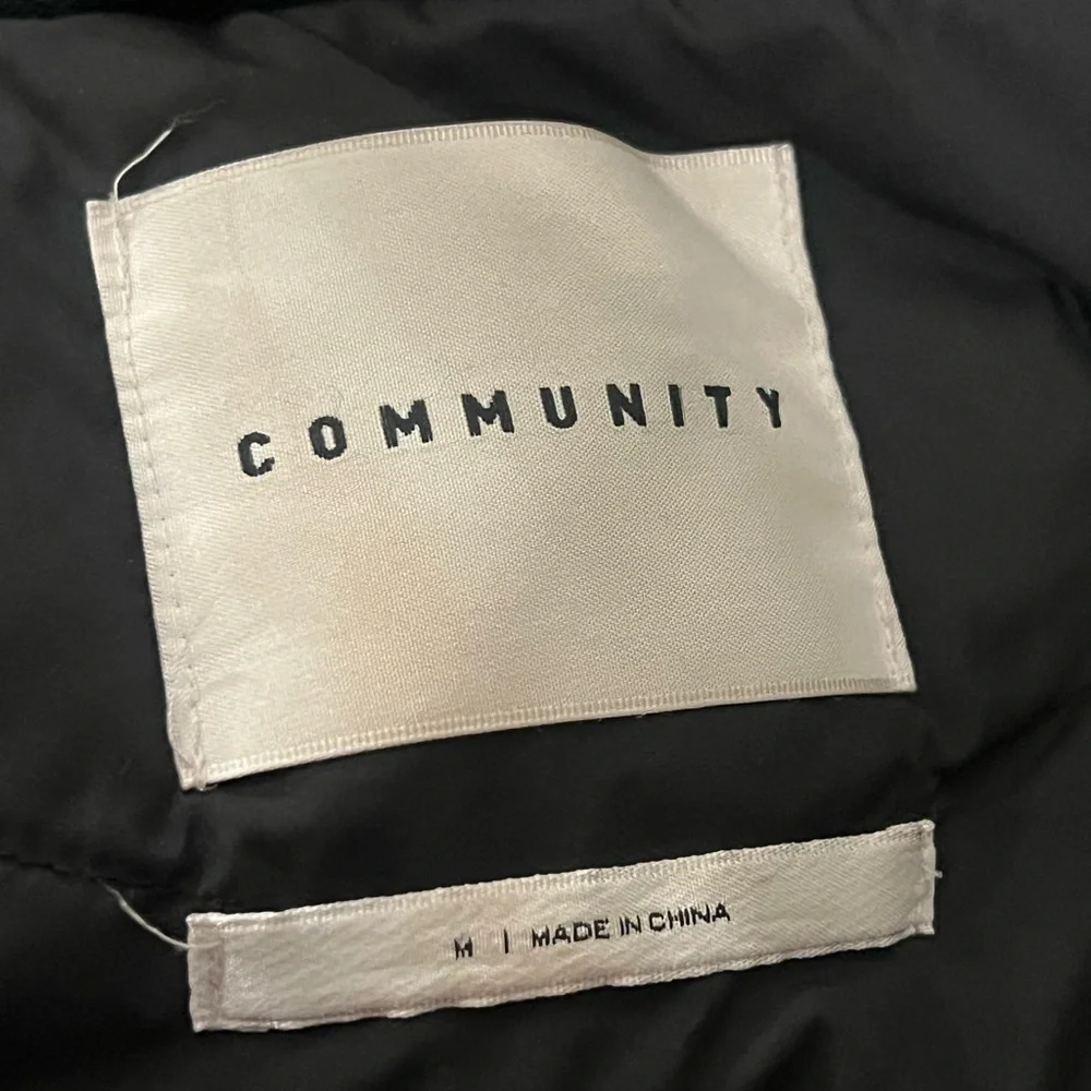 Community Black Wool-Blend Down Parka with Faux Fur Hood Medium - Picture 7 of 8